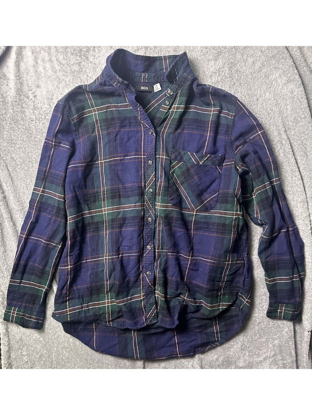 BDG Womens Large Plaid Flannel Shirt Blue Green Button Up Oversized Grunge